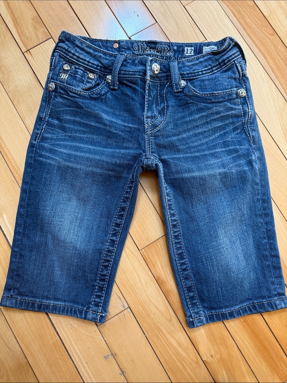 Miss Me Denim Bermuda Jeans Angel Wing Pockets - Picture 2 of 6